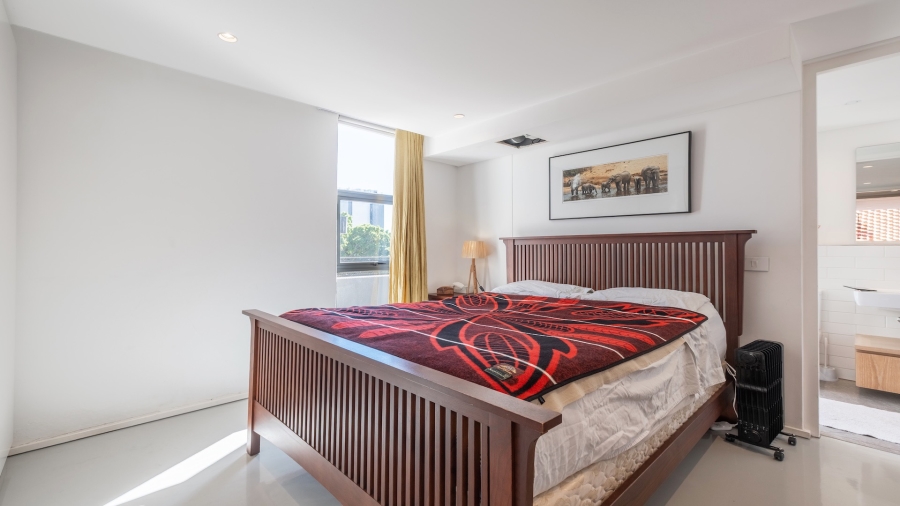 2 Bedroom Property for Sale in Woodstock Western Cape